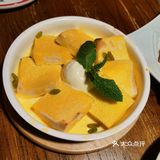 带着老人吃饭好像中式就是永远的选择 在哪里都有白鹿的