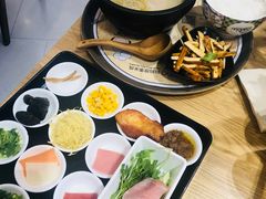 -妈妈故事米线(市府恒隆店)