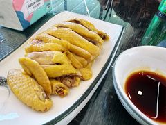 白斩鸡-蟹天蟹地农家菜·阳澄湖大闸蟹(浅水湾店)
