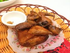 招牌灌汤乳鸽-禄福山庄•顺德菜·融和菜(龙江店)