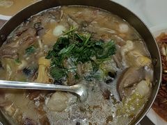 -梅利汴京烤鸭•开封豫菜地标店(东大街店)