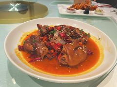 -渝信川菜 · 川味家常菜(财富购物中心店)