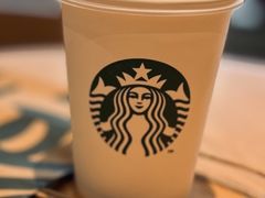 -星巴克臻选(宁波北仑银泰城店)