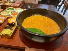 -银米·云南传统过桥米线(双廊黑金冠店)
