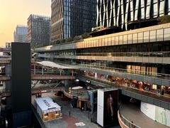 -砂之船奥莱(南京江宁店)