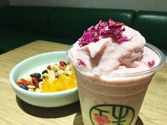 草莓玫瑰奶酪雪酿-宝珠奶酪(浦东金桥店)