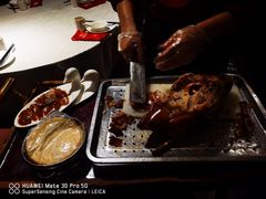 -湖庭壹品鸭王·传统北京烤鸭·别墅私房菜·庭院宵夜(江宁店)