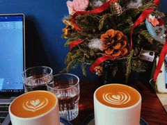 -Be Lived Cafe比例咖啡(摩天轮店)