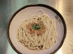-龍堂蟹黄小笼包(万家丽店)