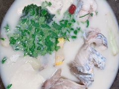 -鲜潭蒸汽石锅鱼(五道口购物中心店)