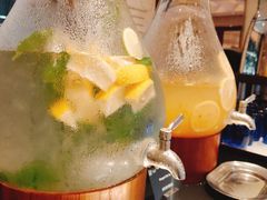 -怡咖啡海鲜自助餐厅(浦东香格里拉店)