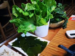 -陆记牛庄·碳锅龙虾烧烤(爱上花园店)