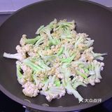 减肥瘦身，抗癌防癌的家常素炒菜花