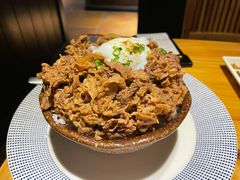 豪华五层牛肉饭-二丁目食堂(铁西星摩尔店)