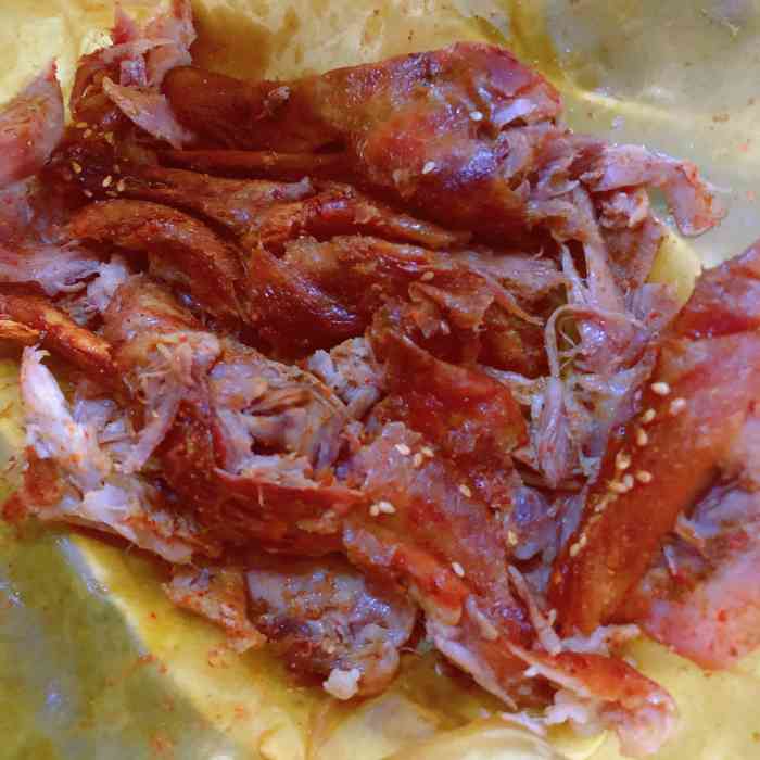 聚香缘手撕鸭-"[薄荷]环境:虽然是一家小小的烤鸭店,但.