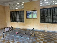 -吐斯廉屠杀博物馆