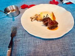 -弦月窗LUNETTE BY AMANDA(复兴路店)