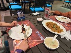 -喷泉广场餐厅·宵夜·海鲜烧烤大排档(长隆企鹅酒店)