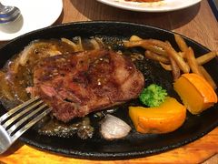 -玛格萝妮(汇智国际商业中心店)