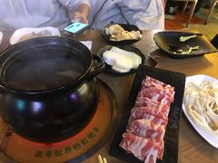 -尚品小土屋涮毛肚(李沧万达店)