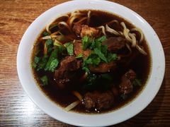 -清真吴记门钉肉饼·喜多利
