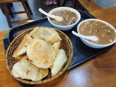 -穆彦华逍遥镇胡辣汤(岗坡路店)