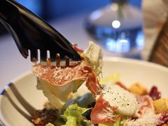 -Mogul Eatery·大亨餐酒馆