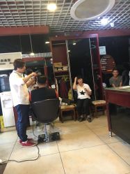 -红人馆造型十添