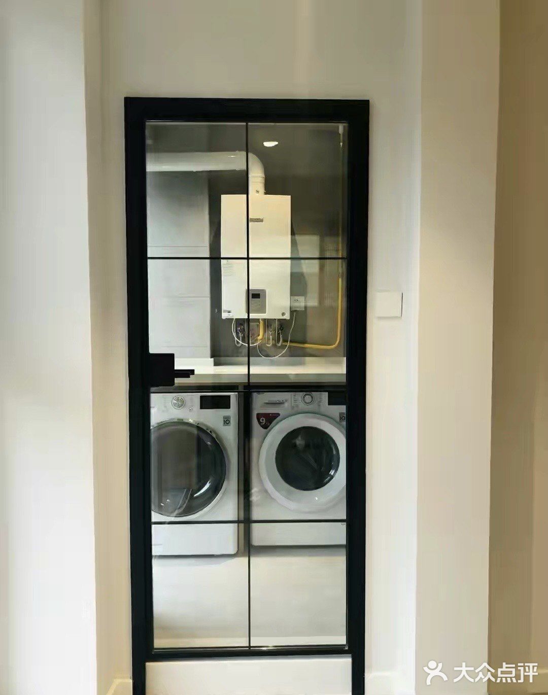 常见的三居室户型，全屋定制家具极大增加全屋储物