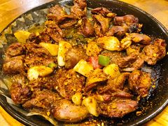 -老东镇啤酒屋海鲜加工·蒸汽海鲜·海鲜烧烤(台东店)