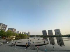 -南翔镇银翔湖公园