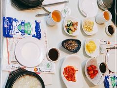 -益百岁牛尾汤(香山路店)