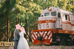 -易摄影婚纱摄影工作室