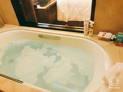 -舟山希尔顿酒店