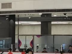 -冰纷万象滑冰场(沈阳万象城店)