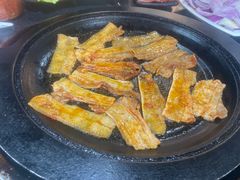 -牛得很·鲜牦牛肉烧烤·牛羊肉菌汤锅(康定店)