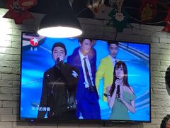 -長壹旋转烤吧 农家鸡火锅