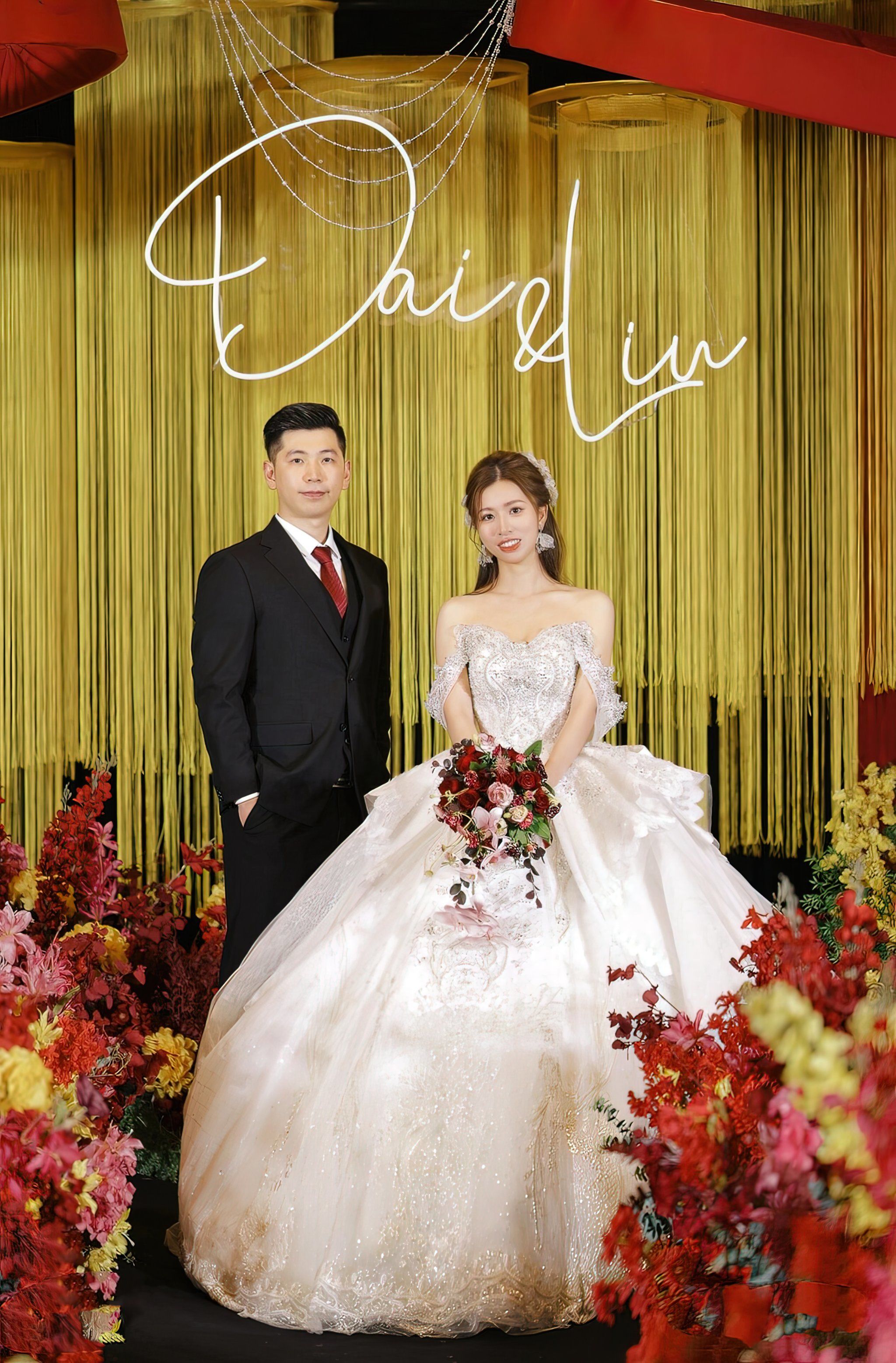 氛围天花板❗️小众红色婚礼