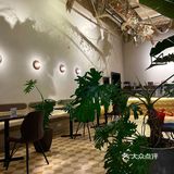 贵阳探店 | 花园里的咖啡店 美甲屋