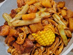 -内蒙焖面大盆骨餐馆(山大路店)