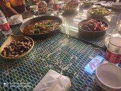 -去吃小龙虾·江湖菜·烧烤(南滨路店)
