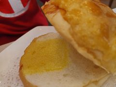 菠萝油-鸿图茶餐厅•27年老字号(云峰花园店)