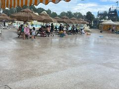 -太阳岛沙滩泳场水上乐园