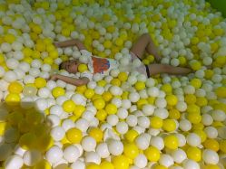 -宝燕乐园(闵行旗舰店)