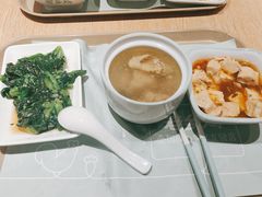 -老乡鸡(上海品尊国际中心店)