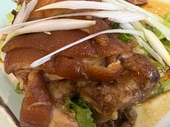 老汤酱肘卷饼-鼎香润(德胜门内店)