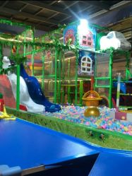 -小玩家儿童主题乐园(世茂广场店)