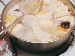 -左庭右院鲜牛肉火锅(环球港店)