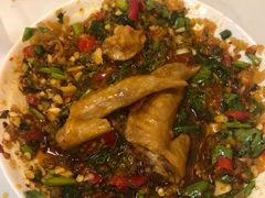 -碟滋味牛肉串串香火锅(田盛街店)