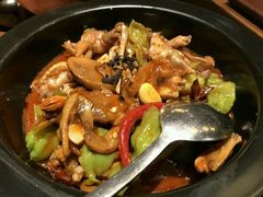 -云海肴·汽锅鸡·云南菜(天山百盛优客店)